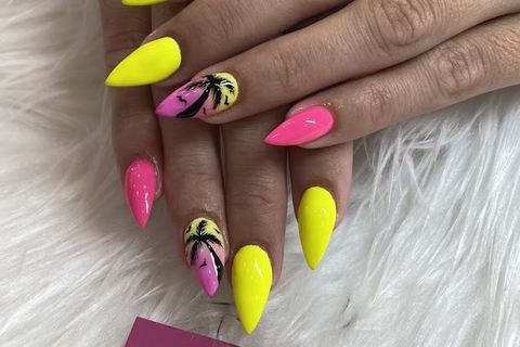 Adore Nail Bar